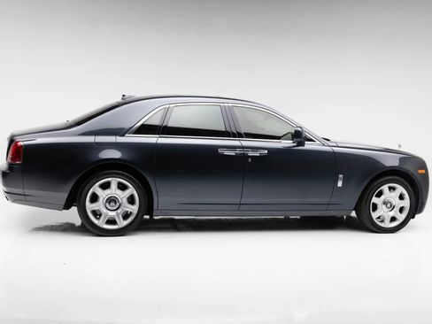 Used 2010 Rolls-Royce Ghost RWD image 15