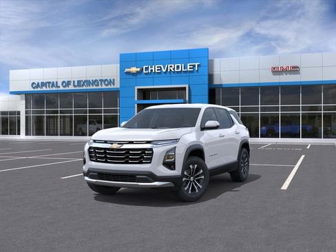 New 2026 Chevrolet Equinox LT image 8