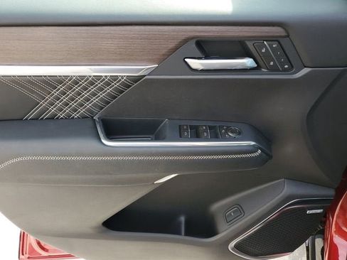 New 2026 GMC Acadia Denali image 17