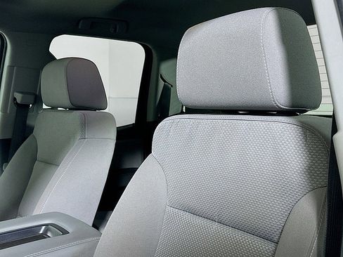 Used 2019 Chevrolet Silverado 1500 Custom w/ Custom Convenience Package image 18