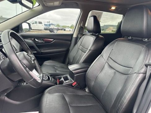 Used 2020 Nissan Rogue SL AWD/4WD image 16