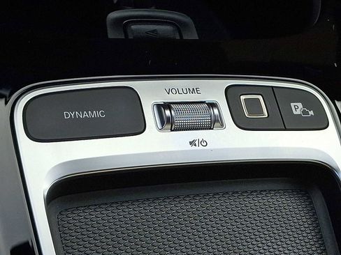 Certified 2025 Mercedes-Benz GLA 250 4MATIC image 20