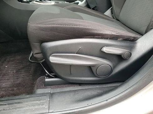 Used 2017 Jeep Cherokee Latitude image 11