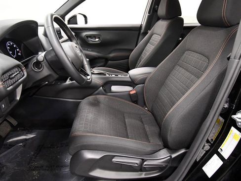 Certified 2026 Honda HR-V Sport image 14