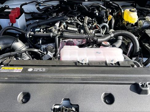 New 2026 Toyota 4Runner TRD Off-Road Premium AWD/4WD image 16