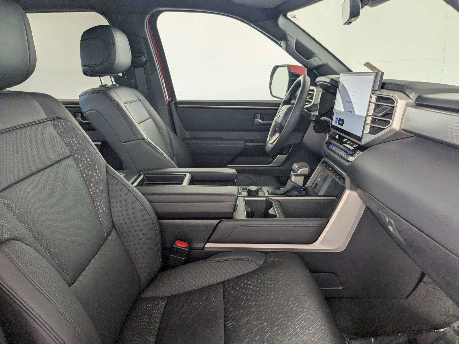 Certified 2025 Toyota Tundra Limited AWD/4WD image 28