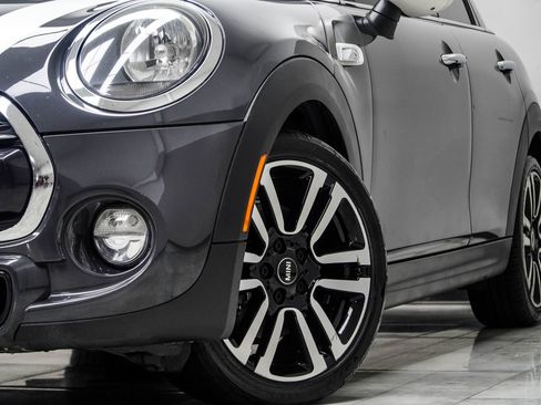 Used 2019 MINI Cooper S FWD image 3