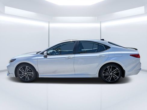 Used 2025 Toyota Camry XSE w/ Premium Plus Package FWD image 6