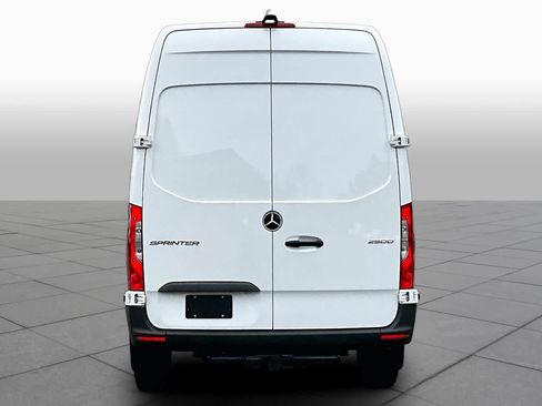 New 2026 Mercedes-Benz Sprinter 2500 image 4