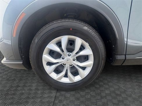 Used 2025 Honda CR-V LX image 13