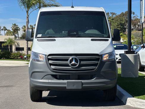 New 2025 Mercedes-Benz Sprinter 2500 image 8
