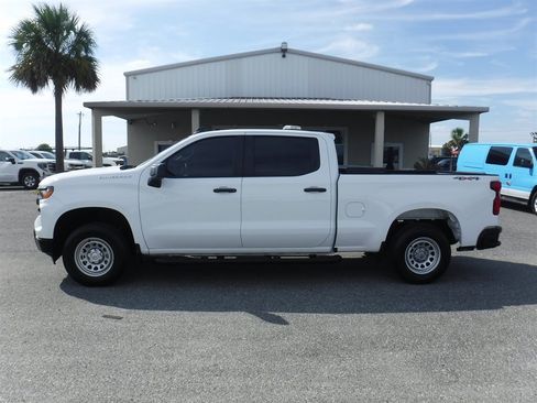 Used 2023 Chevrolet Silverado 1500 W/T w/ WT Value Package AWD/4WD image 2