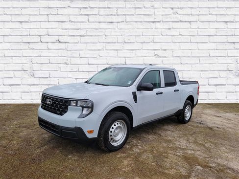 New 2025 Ford Maverick XL w/ Equipment Group 102A image 4