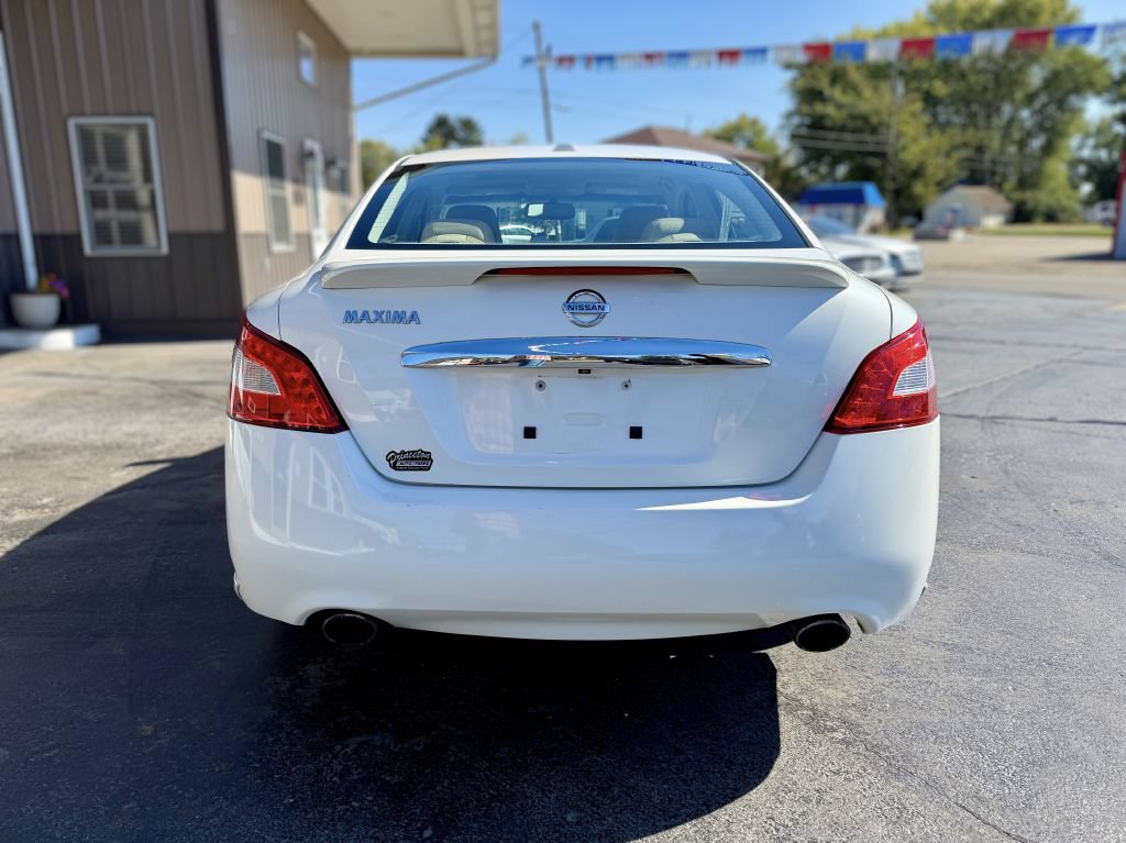 Used 2011 Nissan Maxima 3.5 SV w/ Monitor Pkg FWD image 7