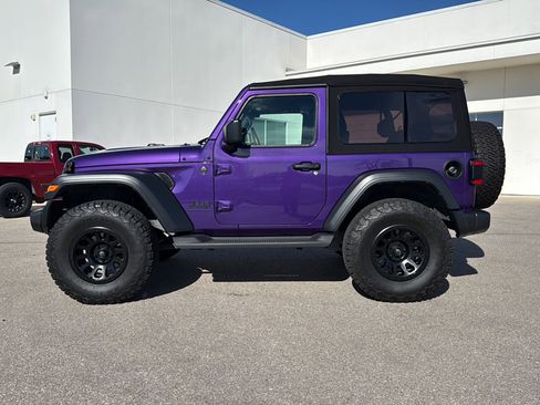Used 2023 Jeep Wrangler Sport image 4