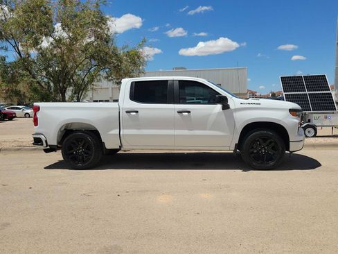 Used 2026 Chevrolet Silverado 1500 Custom w/ Turbomax Blackout Package RWD image 8