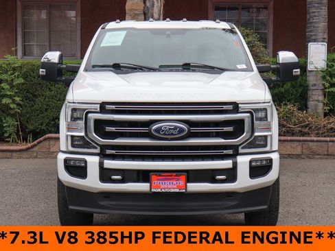 Used 2022 Ford F250 Platinum w/ FX4 Off-Road Package image 3