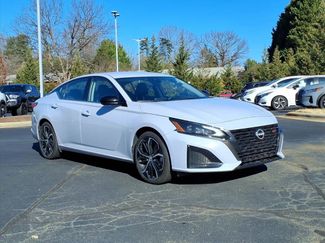 Used 2024 Nissan Altima 2.5 SR video 1