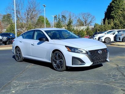 Used 2024 Nissan Altima 2.5 SR