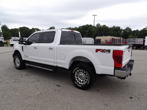 Used 2020 Ford F250 XLT w/ XLT Premium Package AWD/4WD image 4