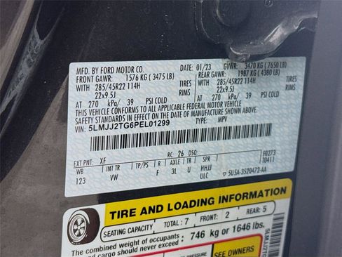 Used 2023 Lincoln Navigator Black Label image 12