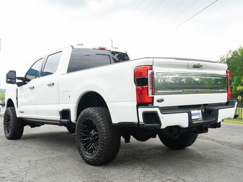 Used 2024 Ford F250 Platinum AWD/4WD image 11