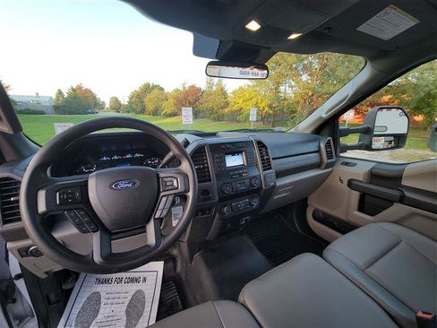 Used 2020 Ford F250 XL w/ Power Equipment Group RWD image 20