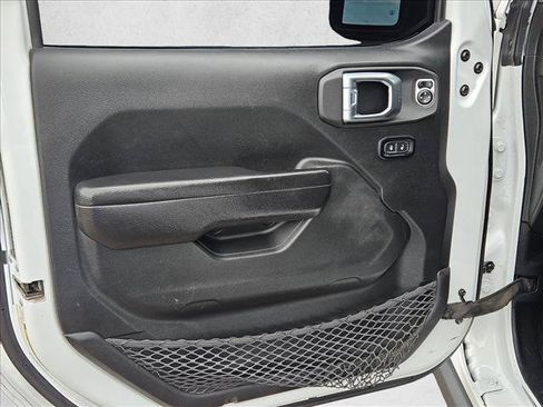 Used 2023 Jeep Wrangler Sport AWD/4WD image 10