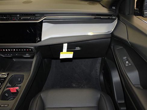 New 2026 Jeep Cherokee Limited AWD/4WD image 32