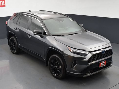 Used 2024 Toyota RAV4 XSE AWD/4WD image 24