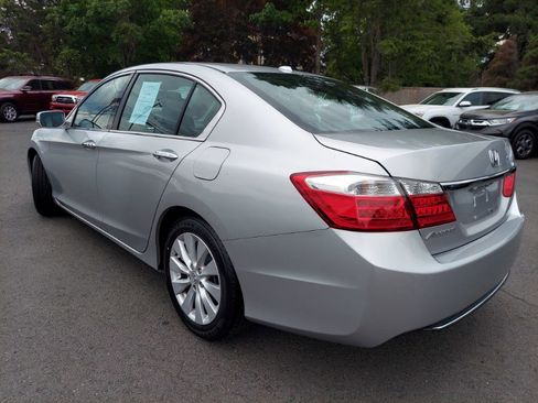 Used 2015 Honda Accord EX-L image 6