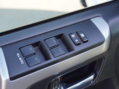 Certified 2022 Toyota 4Runner SR5 Premium image 17