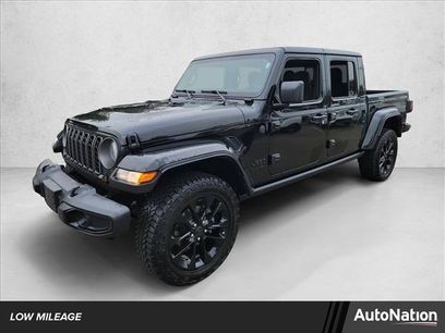 Used 2025 Jeep Gladiator Sport