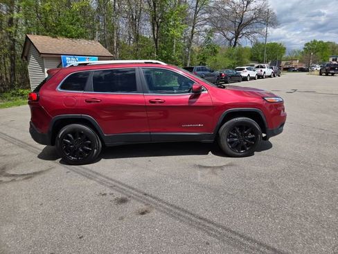 Used 2014 Jeep Cherokee Limited FWD image 7