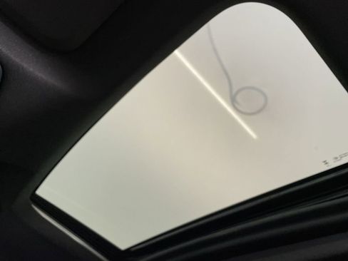 Used 2025 GMC Sierra 1500 AT4 w/ AT4 Premium Package image 18