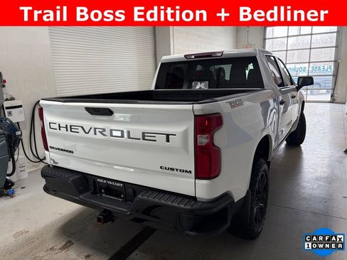 Used 2022 Chevrolet Silverado 1500 Custom Trail Boss w/ Safety Confidence Package image 8