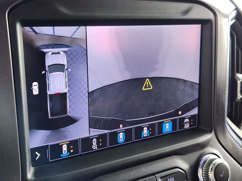 Used 2020 GMC Sierra 2500 AT4 w/ AT4 Premium Package image 23