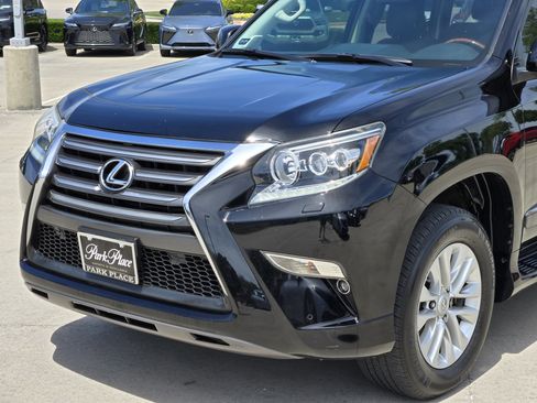 Used 2015 Lexus GX 460 w/ Premium Package AWD/4WD image 11