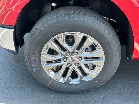 New 2025 Ford F150 Lariat w/ Equipment Group 501A Mid image 13