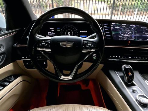 Used 2021 Cadillac Escalade ESV Premium Luxury w/ Driver Assist Tech Package image 5