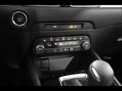 Certified 2025 MAZDA CX-5 AWD 2.5 S w/ Preferred Package image 13