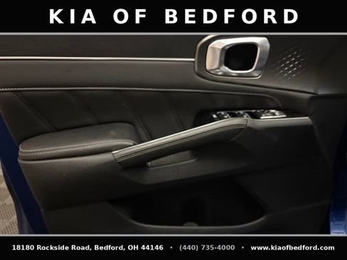 Certified 2023 Kia Sorento SX FWD image 12