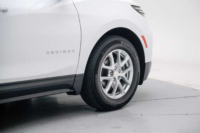 Used 2024 Chevrolet Equinox LT w/ LPO, Floor Liner Package FWD image 8
