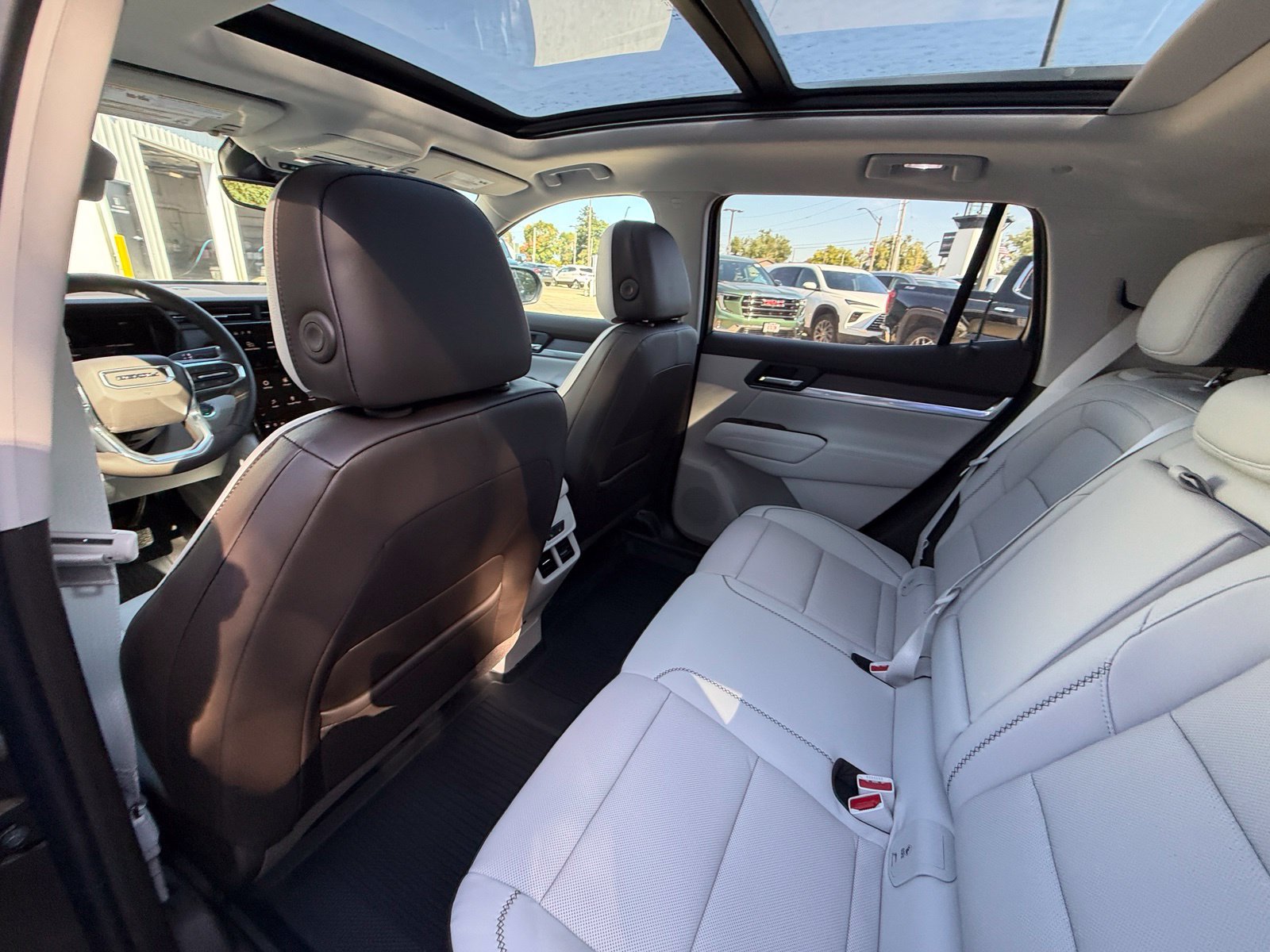 New 2027 GMC Terrain Denali w/ LPO, Floor Liner Package AWD/4WD image 24