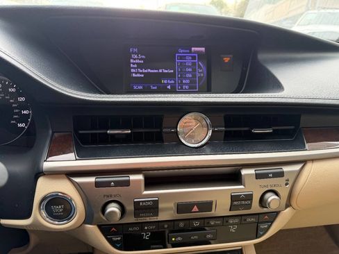 Used 2014 Lexus ES 350 image 15