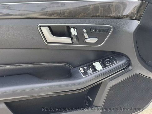 Used 2014 Mercedes-Benz E 350 Sedan image 18