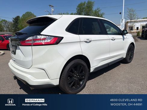 Used 2021 Ford Edge ST-Line w/ Class II Trailer Tow Package AWD/4WD image 6