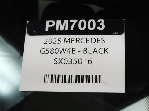 Used 2025 Mercedes-Benz G 580 w/ EQ Technology image 38