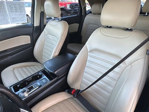 Certified 2019 Ford Edge SEL w/ Equipment Group 201A image 22