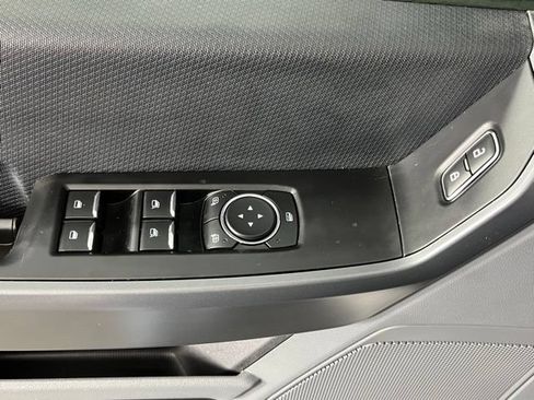 Used 2021 Ford F150 XLT AWD/4WD image 13